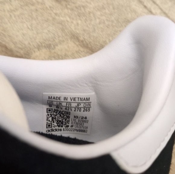 Black & White Adidas Gazelles ADV - Picture 5 of 5